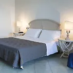 Village Paradise 4* Mandatoriccio Marina