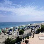 Village Paradise Hotel
