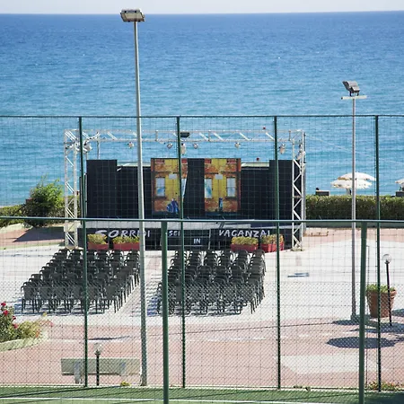 Village Paradise Mandatoriccio Marina