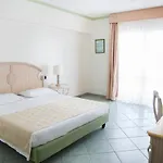 Ξενοδοχείο Village Paradise Mandatoriccio Marina