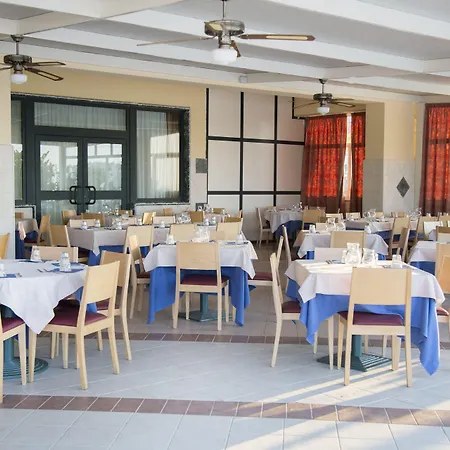 Szálloda Village Paradise