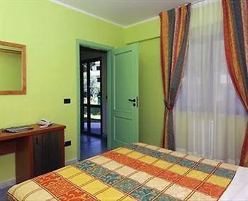 Village Paradise 4*