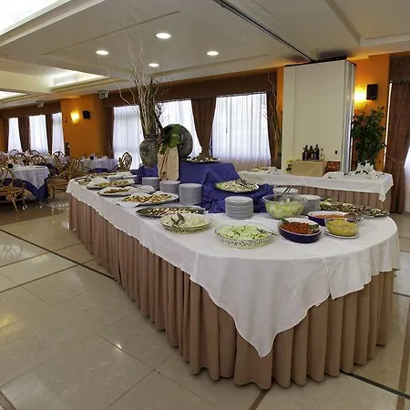 Village Paradise 4*