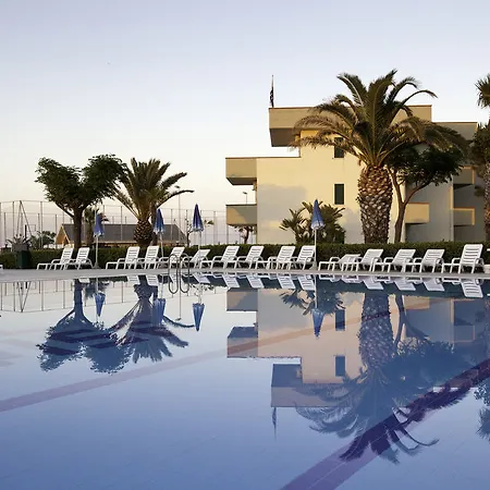 Szálloda Village Paradise