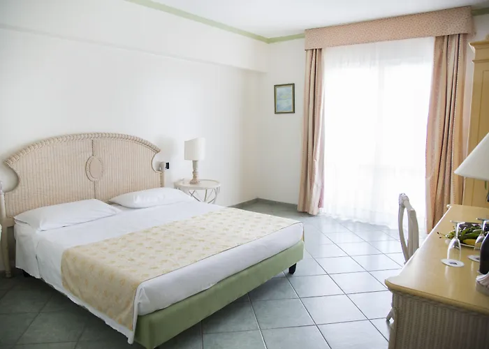 Village Paradise Hotel