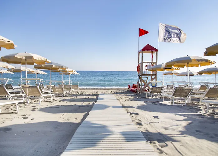 Hotel Village Paradise