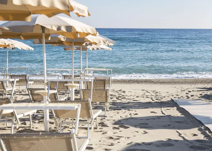 Village Paradise Hotel Marina di Mandatoriccio