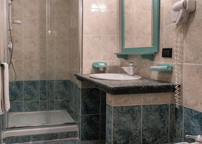 Hotel Village Paradise 4*