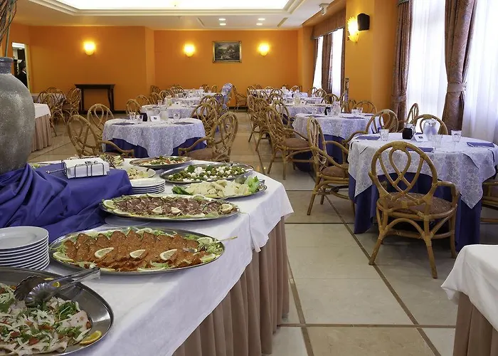 Village Paradise Hotel 4*