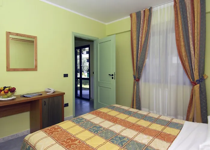 Village Paradise Hotel