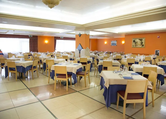 Hotel Village Paradise Mandatoriccio Marina